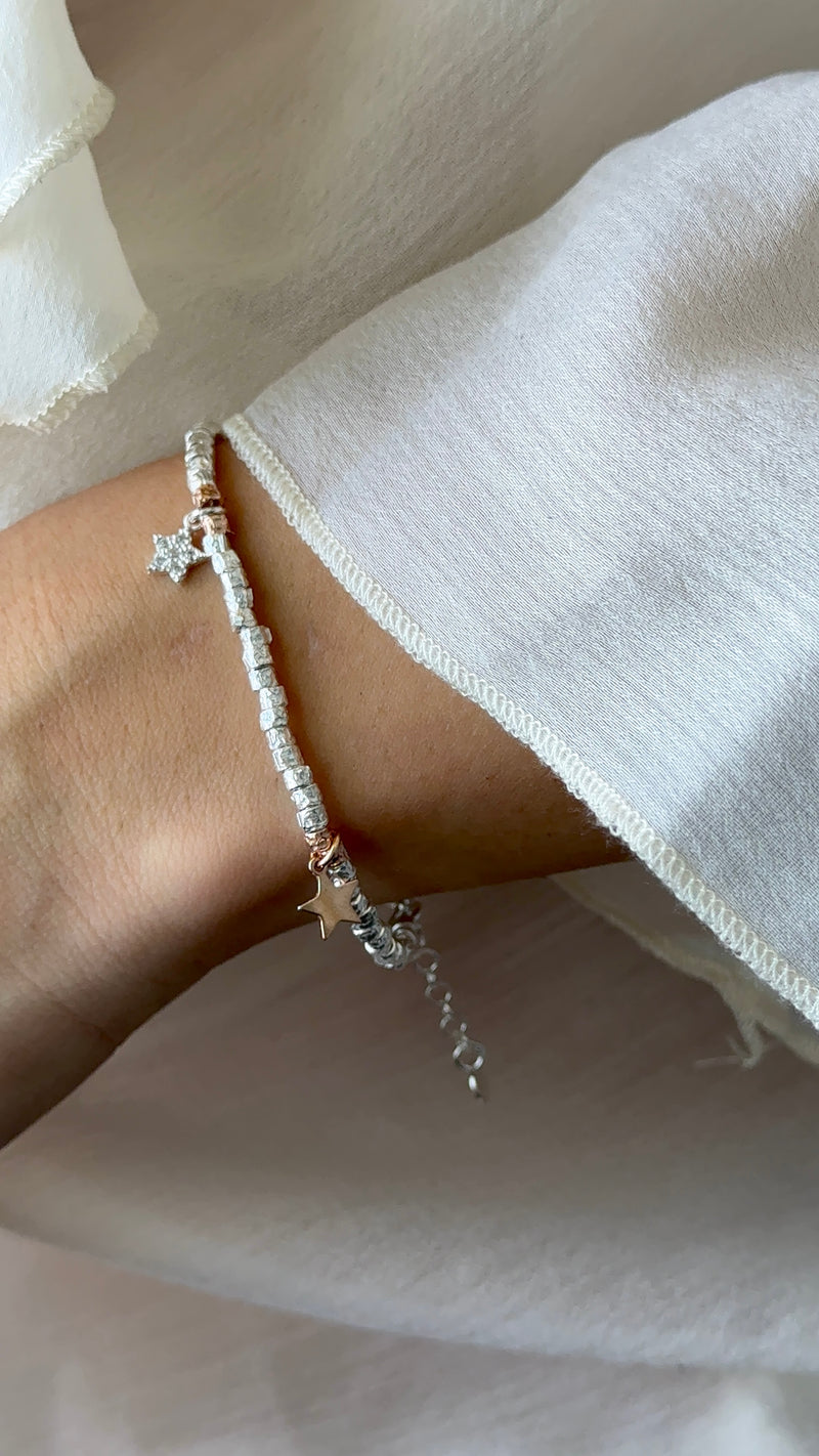 Bracciale pepite e charm stelline